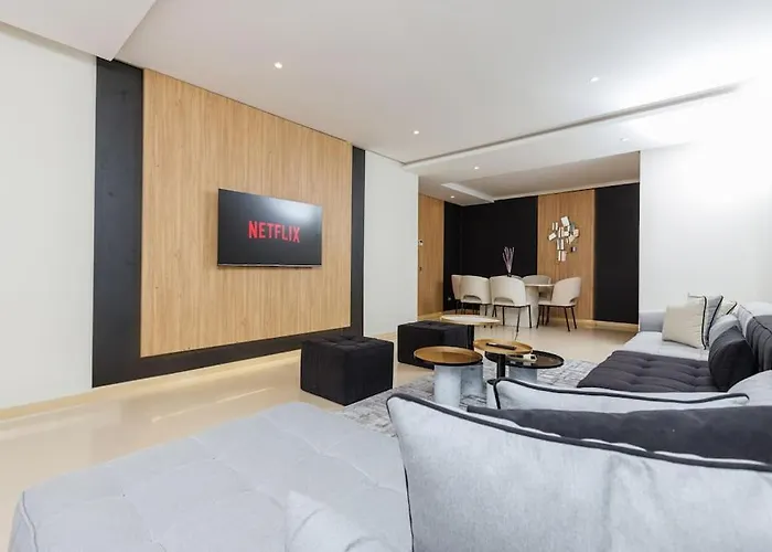 Elegant 2Br In Hay Riad - New Furnishings & Design
