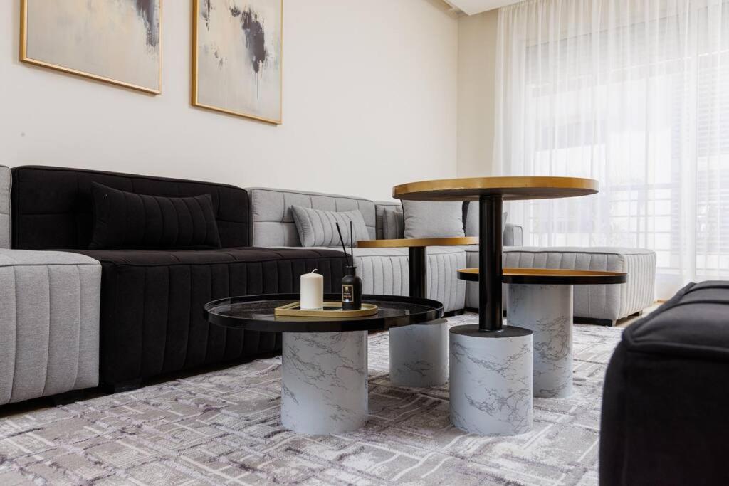 Elegant 2br In Hay - New Furnishings & Design Temara